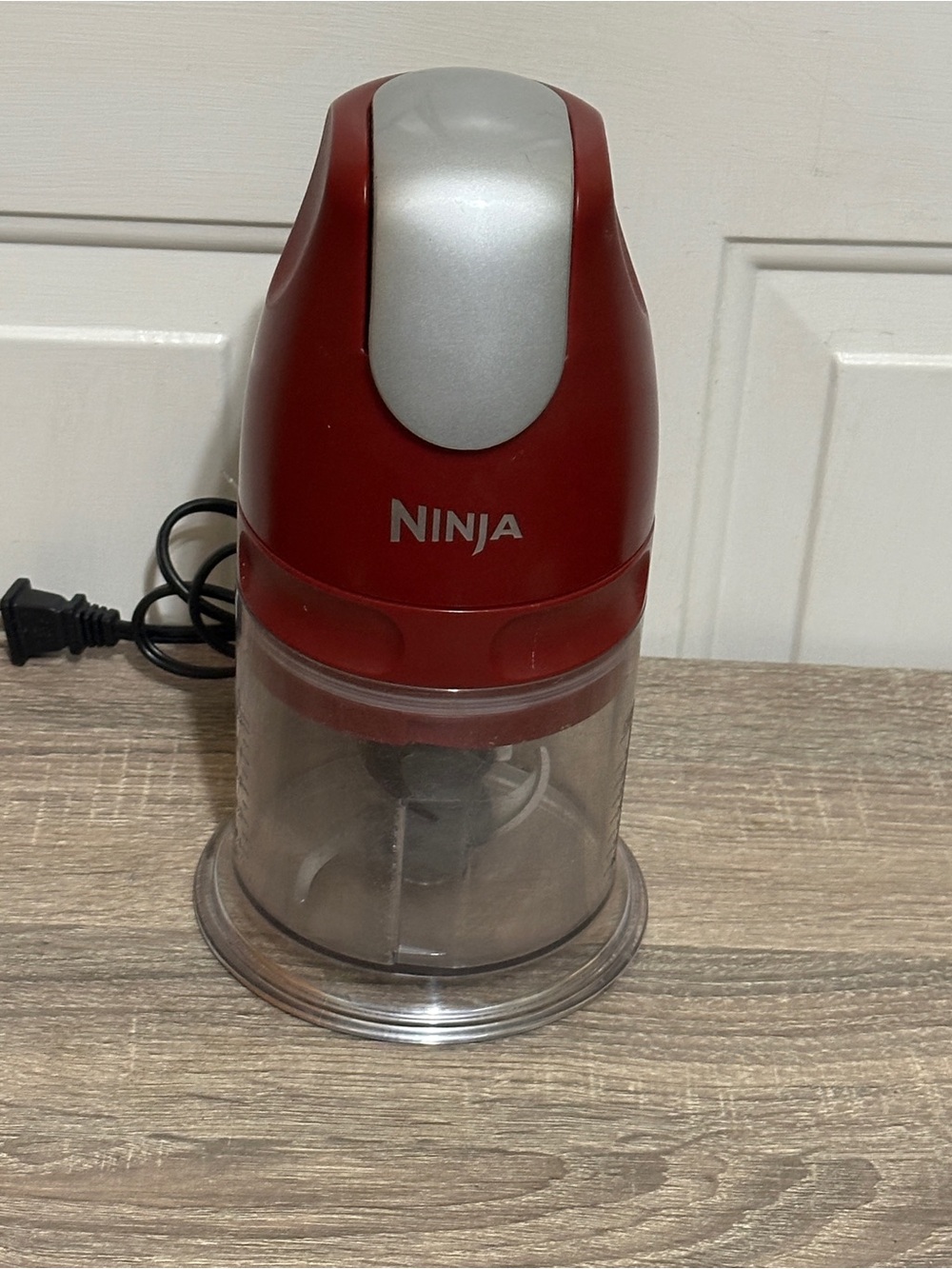 Ninja Food Processor QB1000 2-Cup 450W Maroon/Red & Clear  Motor, Bowl, Blades .